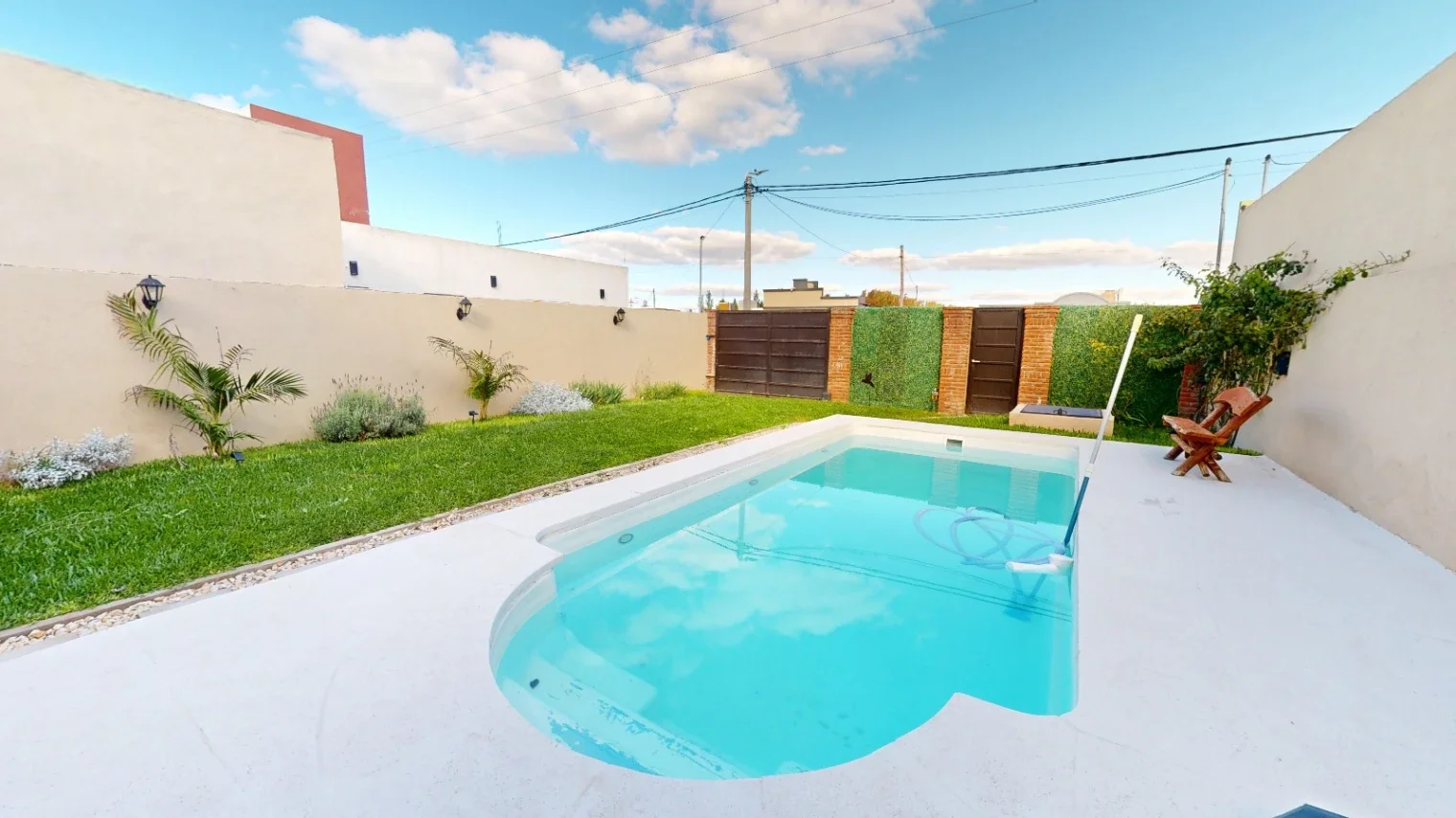 VENTA CASA 3 AMBIENTES CON PILETA QUINCHO Y COCHERA EN PETION CAÑUELAS - Imagen 5
