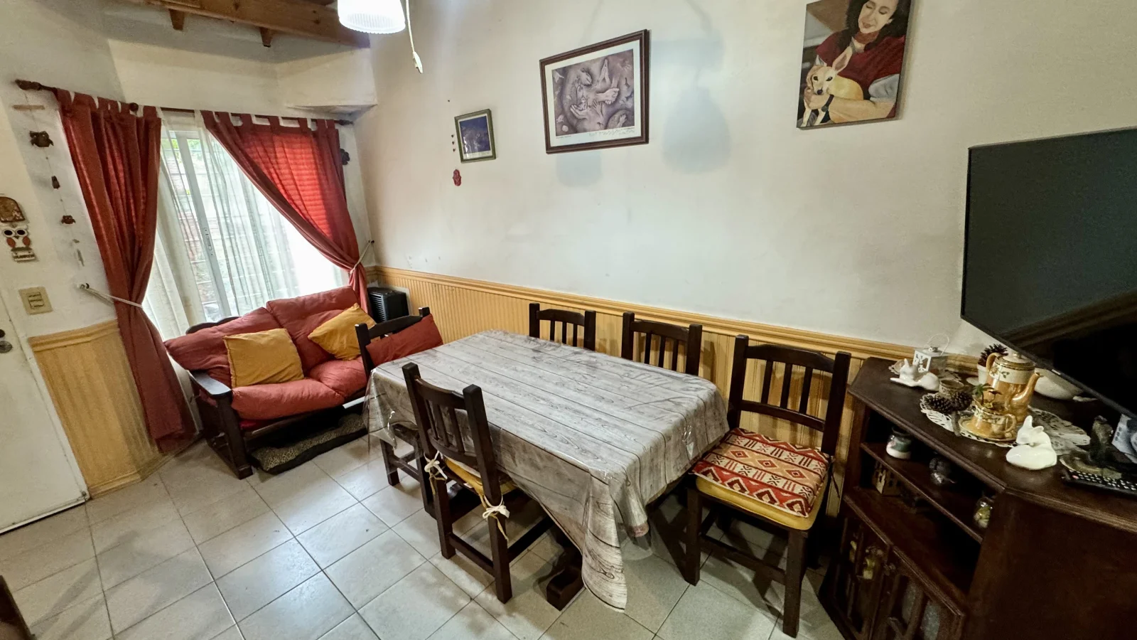 VENTA DUPLEX 2 AMBIENTES CON COCHERA Y JARDIN EN TIGRE - Imagen 2