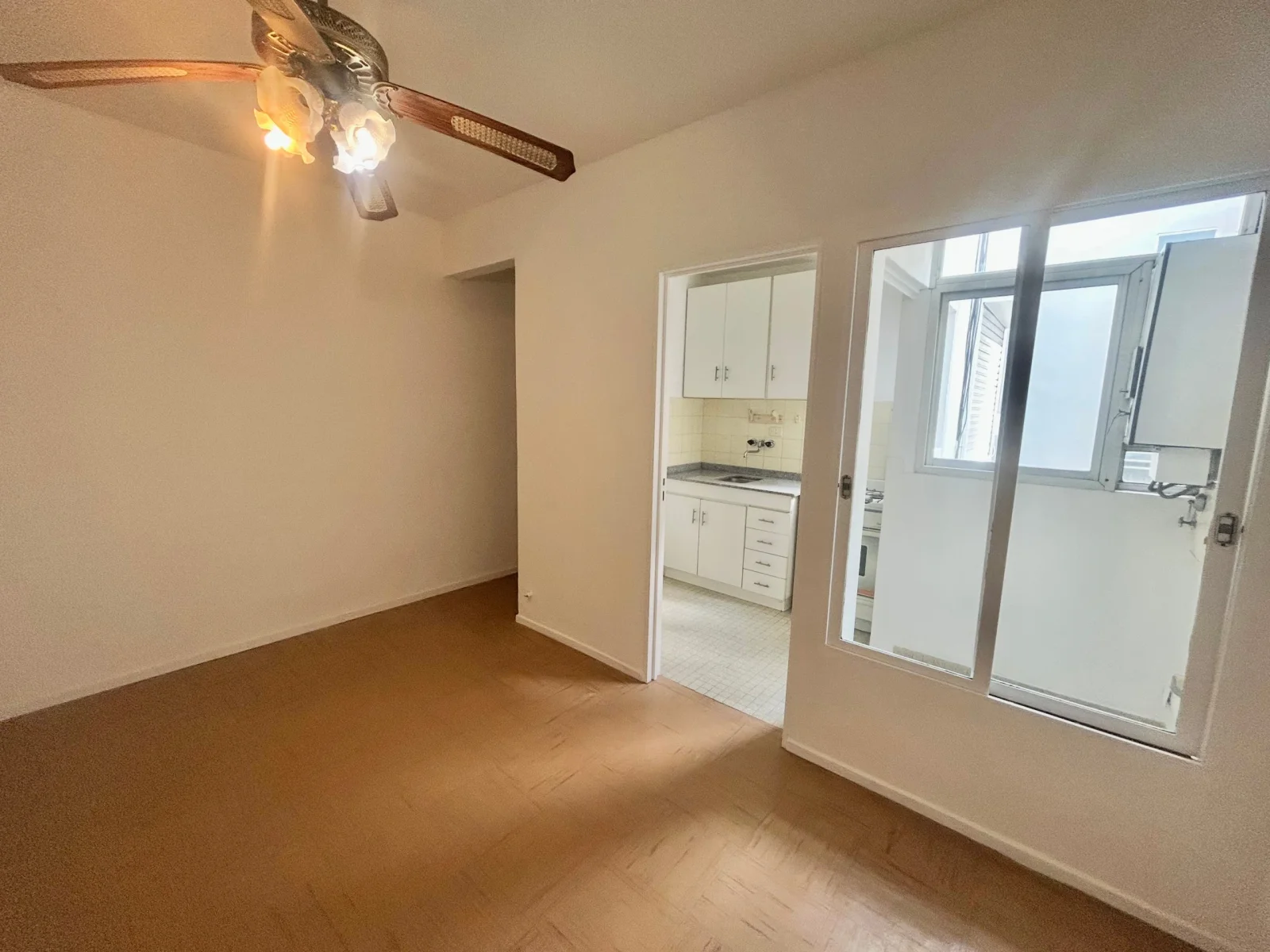 Venta Departamento 2 Ambientes Parque Patricios - Imagen 1