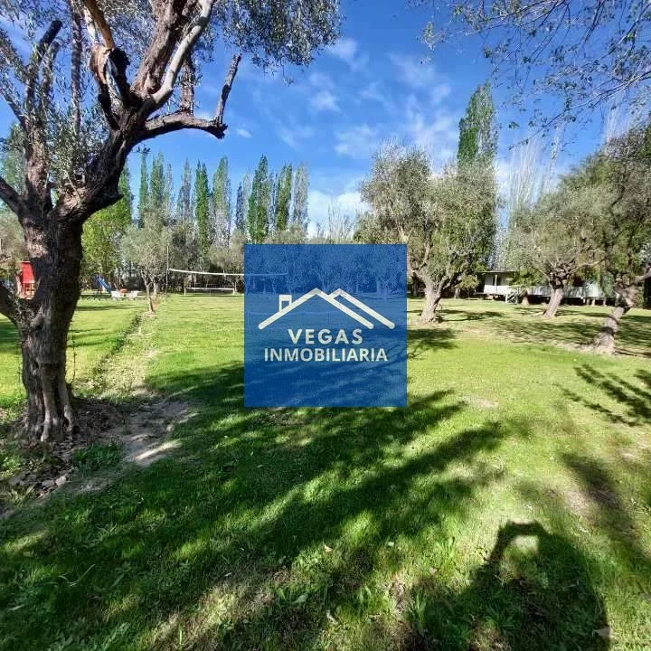 Casa quinta en venta de 13000m2 ubicado en El Algarrobal - Imagen 2