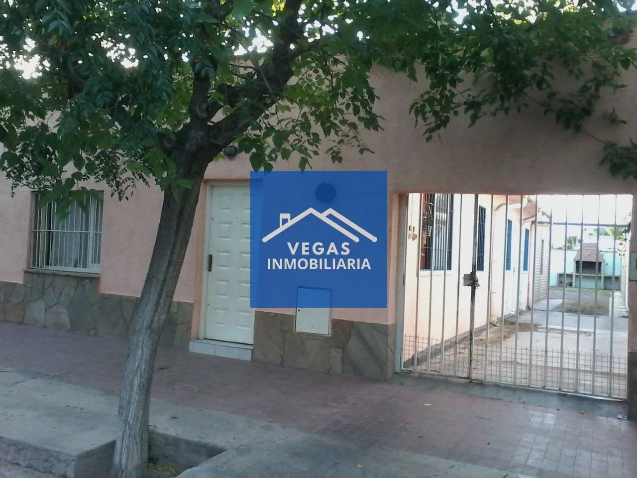 building en Villa Nueva - Imagen 1