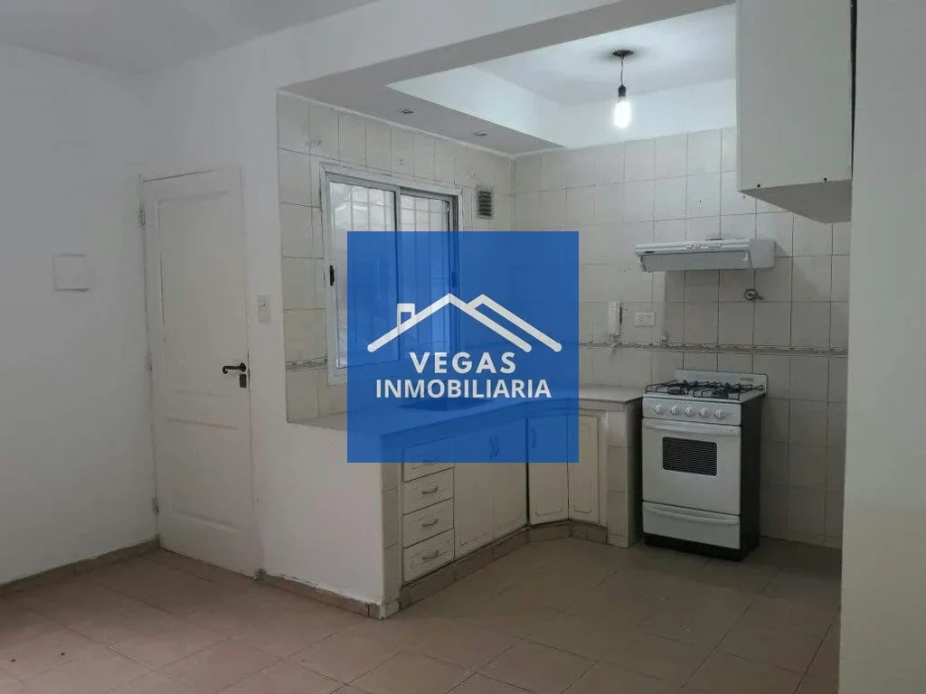 Departamento en alquiler c/ cochera en Las Heras - Imagen 2