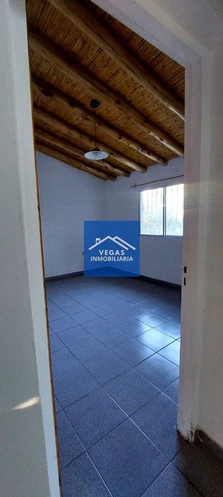 Casa en alquiler c/ cochera en El Bermejo - Imagen 5