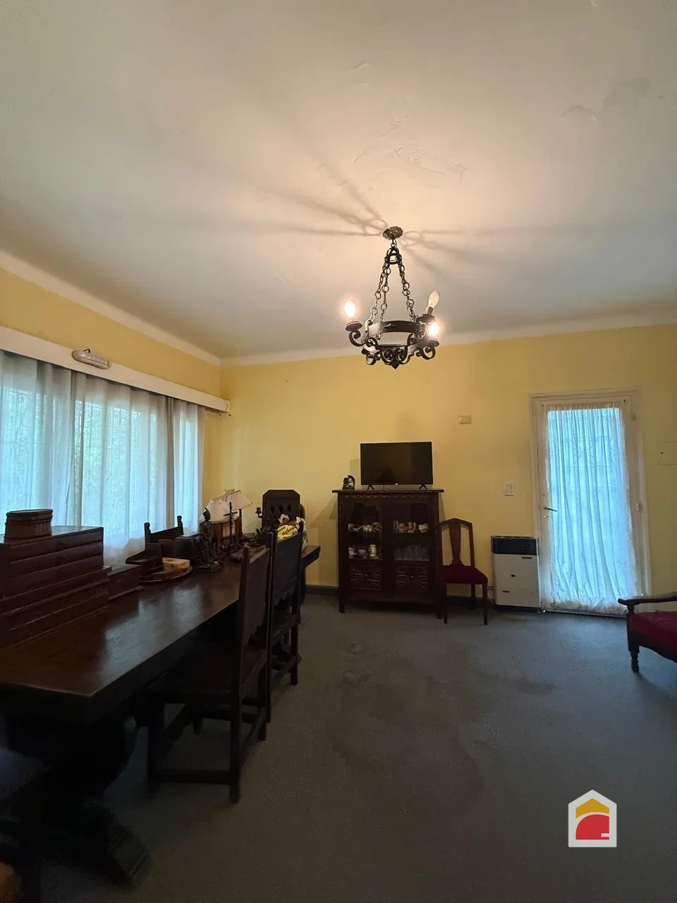 Casa en venta c/ cochera en Villa Allende - Imagen 2