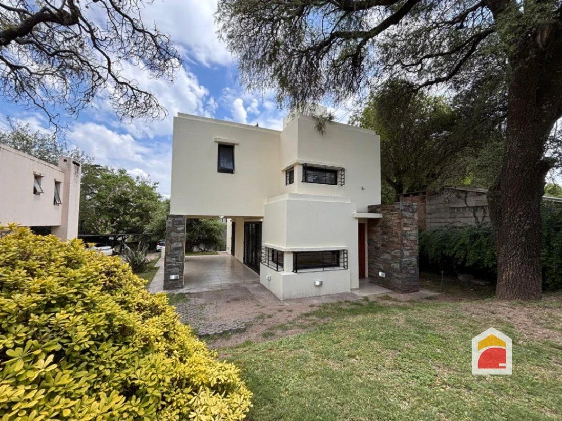 Villa Allende, Housing , Dúplex en alquiler c/ cochera. tres dorm tres baños - Imagen 1