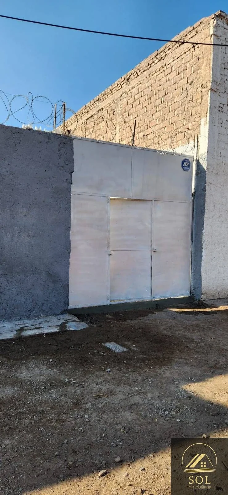 Galpón en alquiler de 200m2 ubicado en Rodeo de la Cruz - Imagen 1
