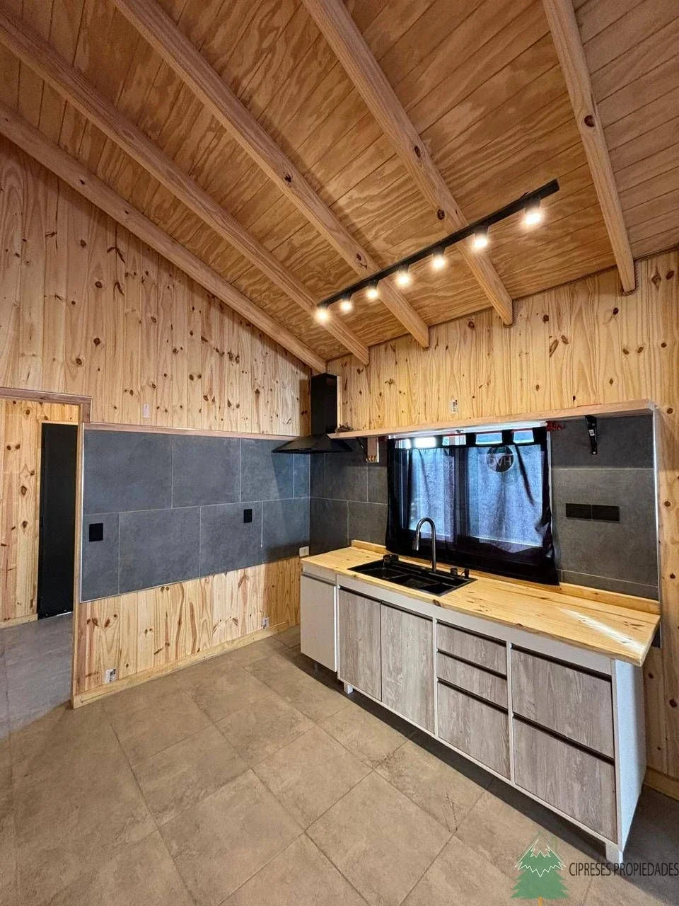 Casa a Estrenar Los Molles San Martin de los Andes - ACEPTAMOS PERMUTA - Imagen 3