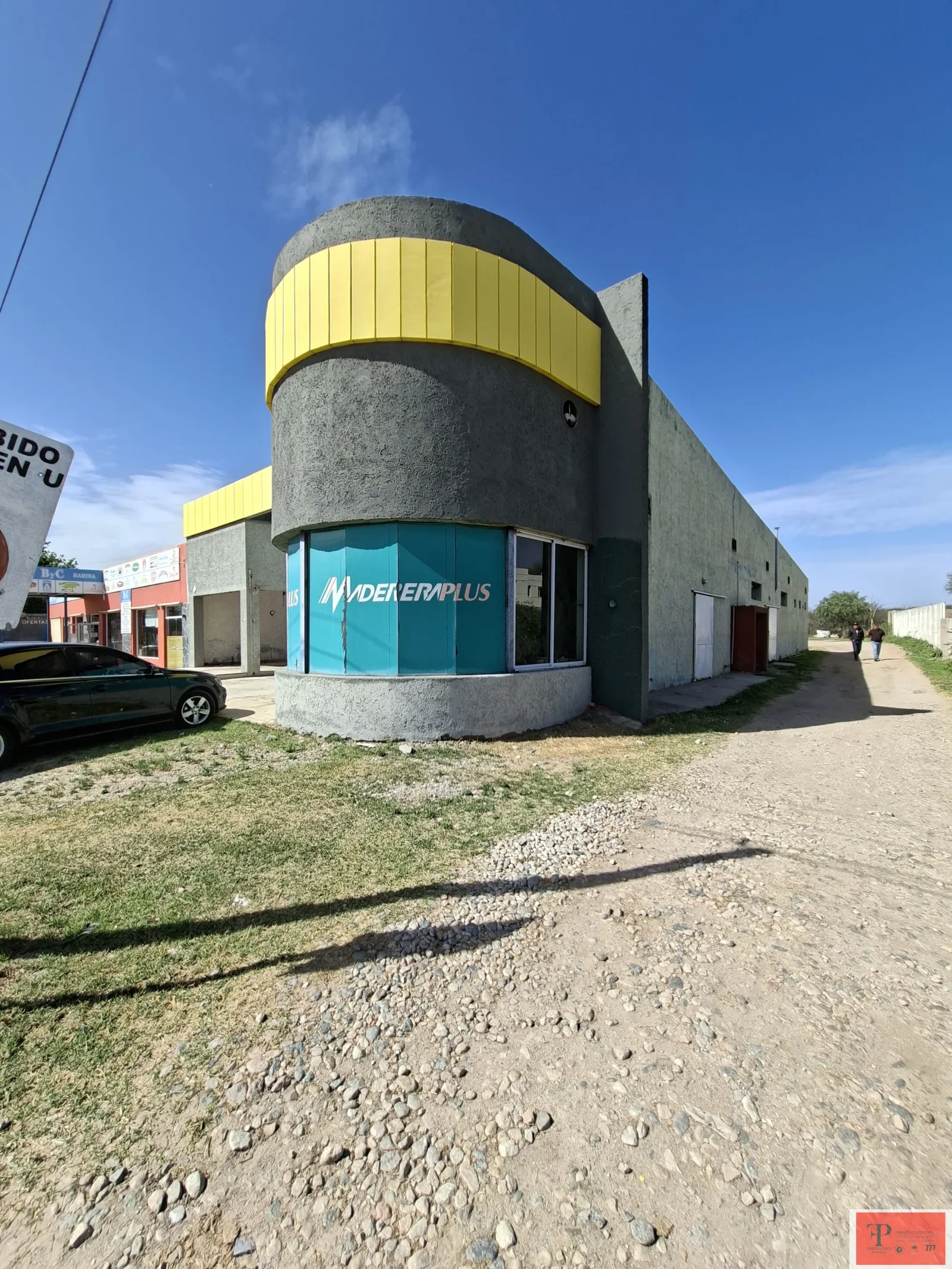 Local comercial en alquiler ubicado en Villa Dolores - Imagen 2