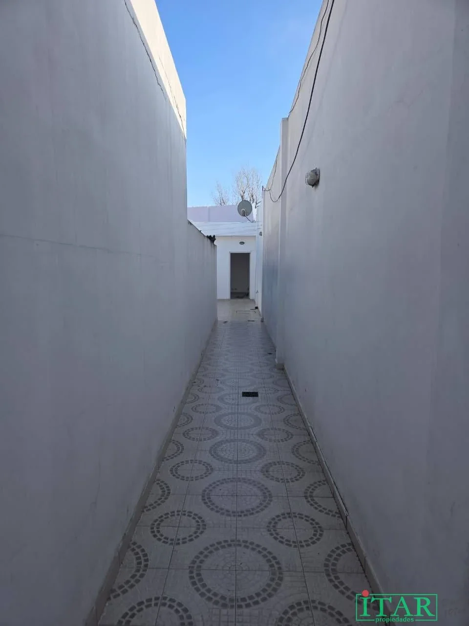 Casa en alquiler c/ cochera en Villa Soldati - Imagen 4