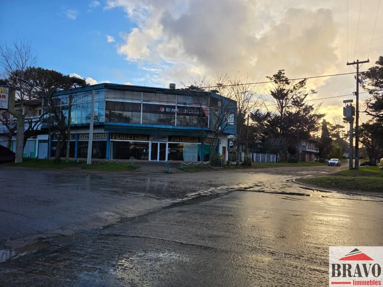 Local comercial en alquiler ubicado en Zona Sur - Imagen 2