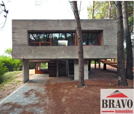 Casa en venta en Mar de las Pampas - Imagen 1