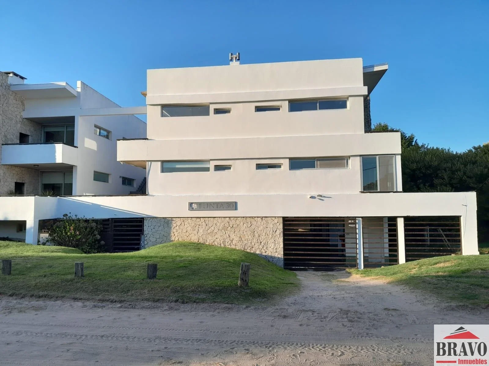 Departamento en venta c/ cochera en Las Gaviotas - Imagen 4