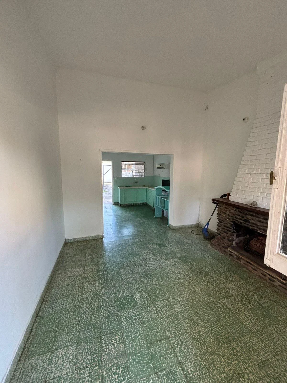 Casa en venta c/ cochera en Sol y Lago - Imagen 2