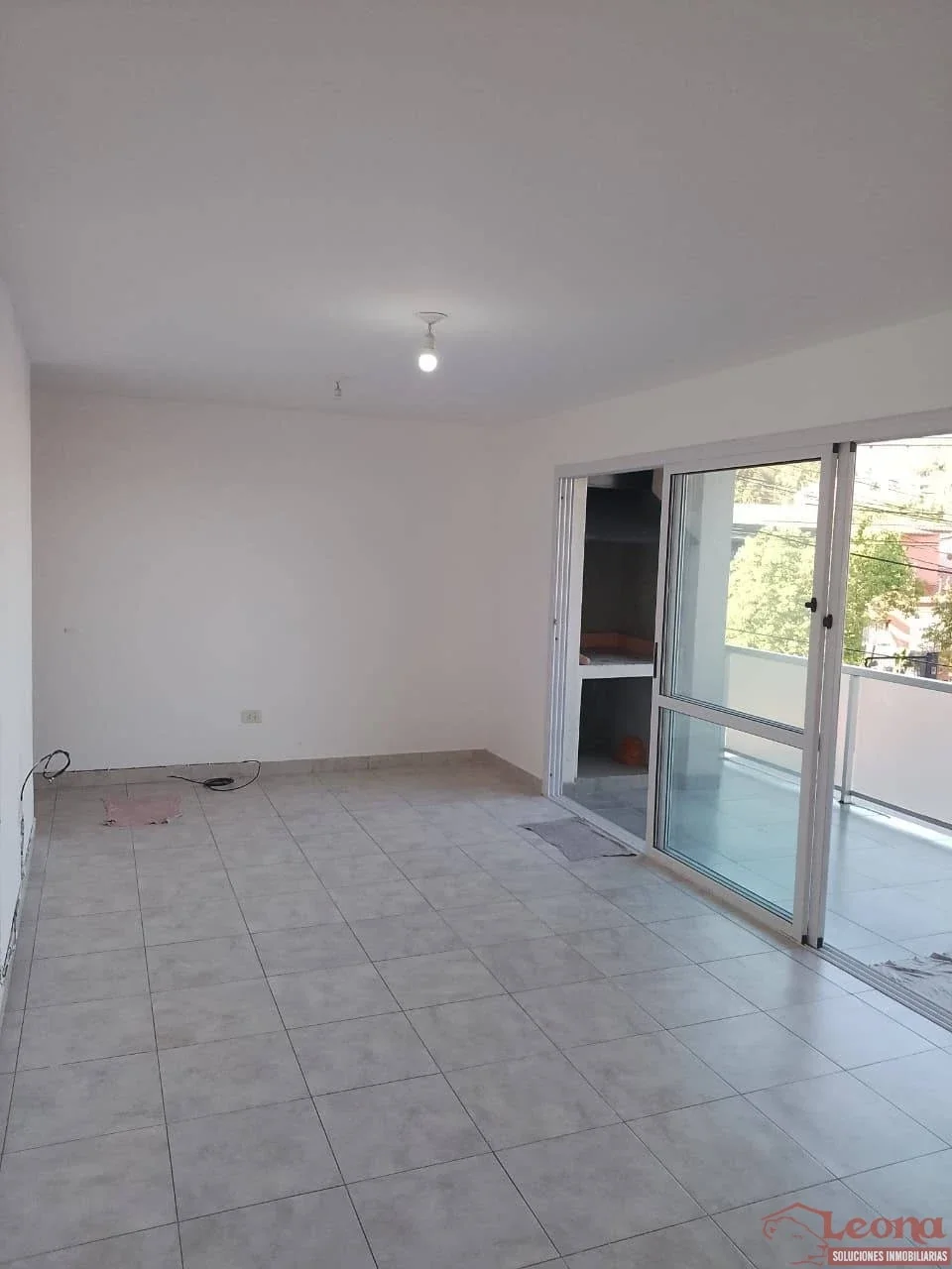 Departamento en alquiler 2 Dorm c/ cochera en Bajo la Viña - Imagen 4