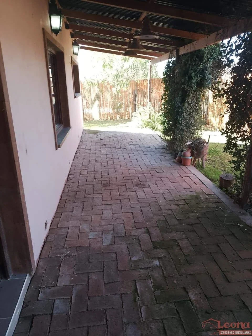 Casa en alquiler 2 DORM c/ cochera en Los Perales - Imagen 4