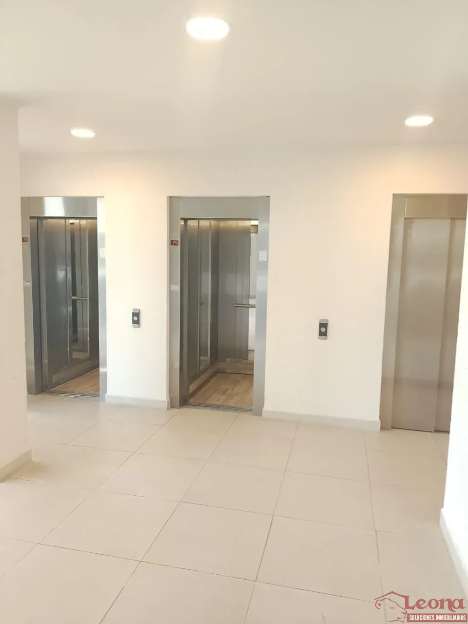 Departamento 2 Dormitorios  en alquiler c/ cochera en Ciudad de Nieva - Imagen 3