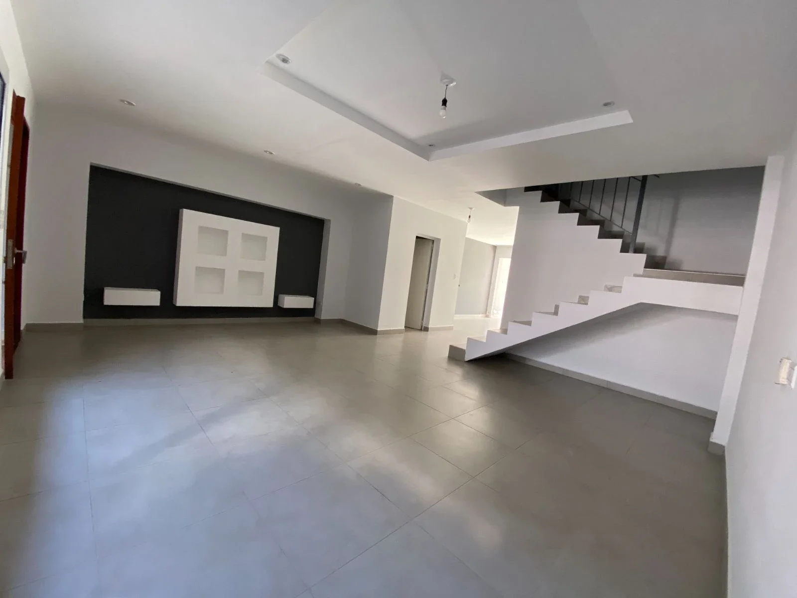 Dúplex A LA VENTA de 3 dormitorios c/ cochera Bº Bajo la Viña - Imagen 3