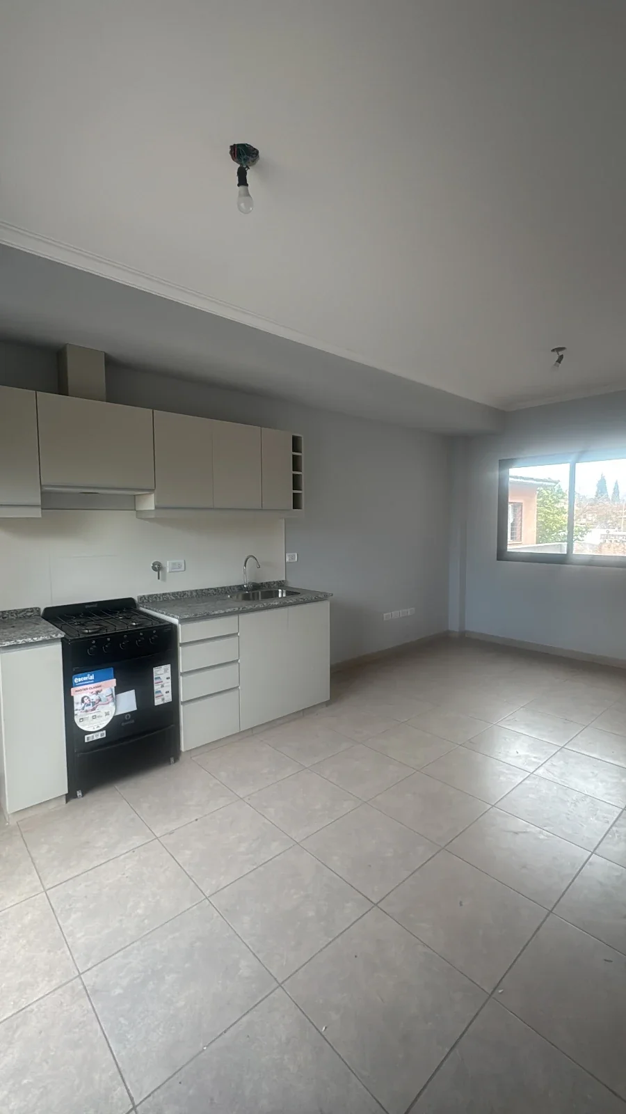 Departamento en alquiler c/ cochera en Dorrego - Imagen 3