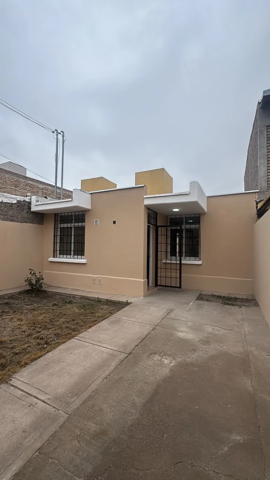 Casa en venta en Godoy Cruz - Imagen 1