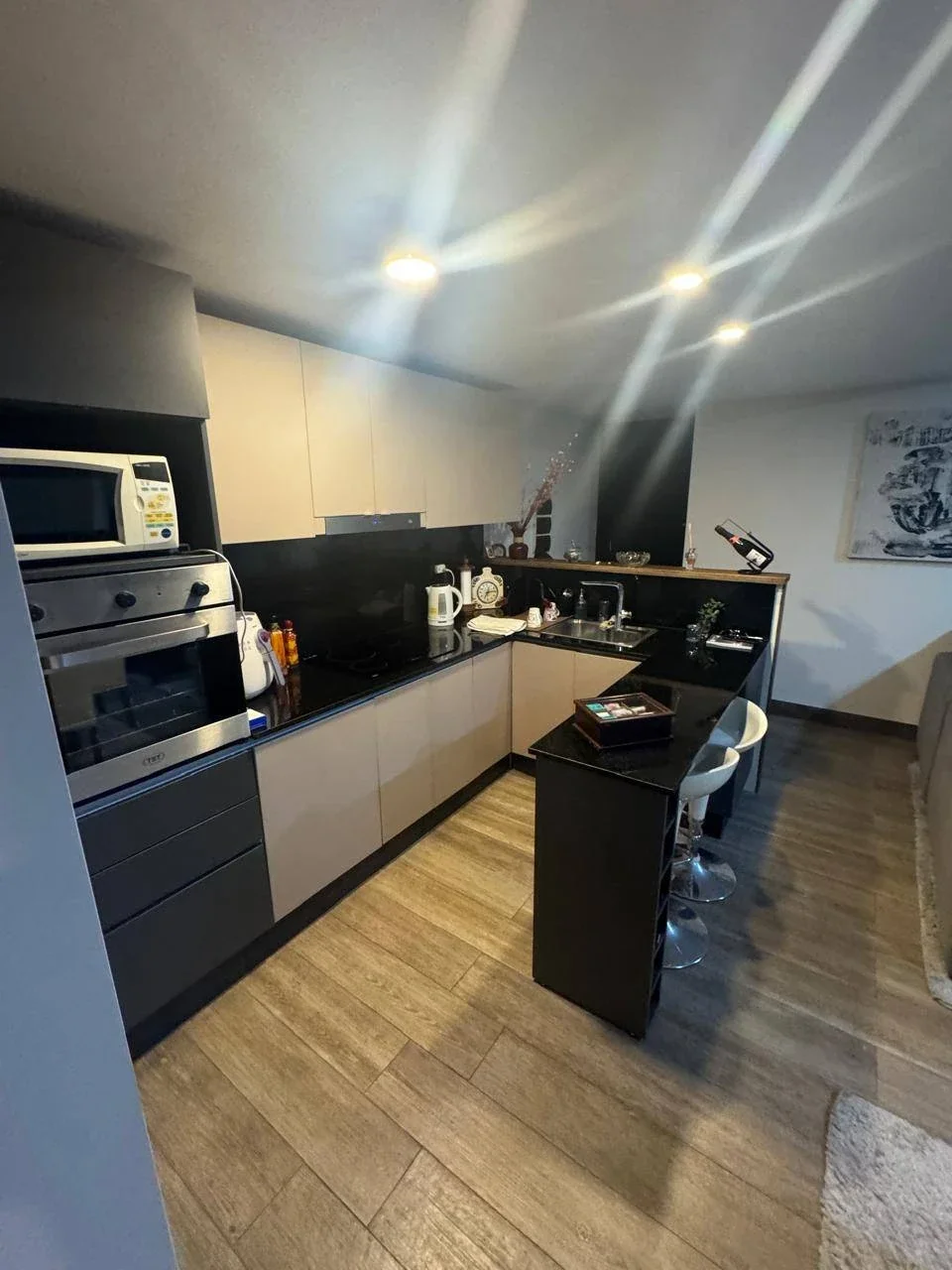 Departamento en alquiler c/ cochera en 5.ª Sección Residencial Sur - Imagen 3