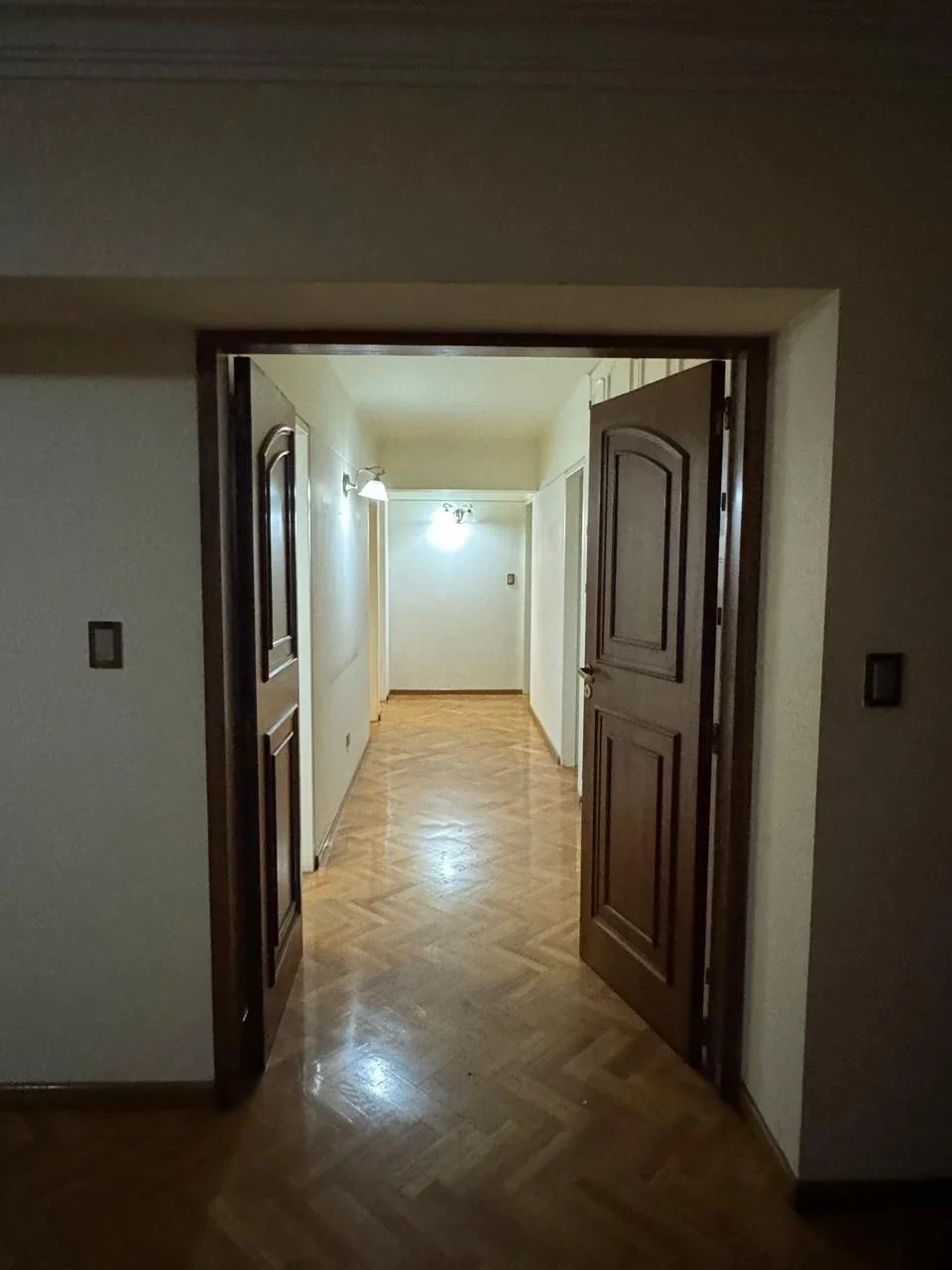 Departamento en alquiler c/ cochera en 5.ª Sección Residencial Sur - Imagen 4