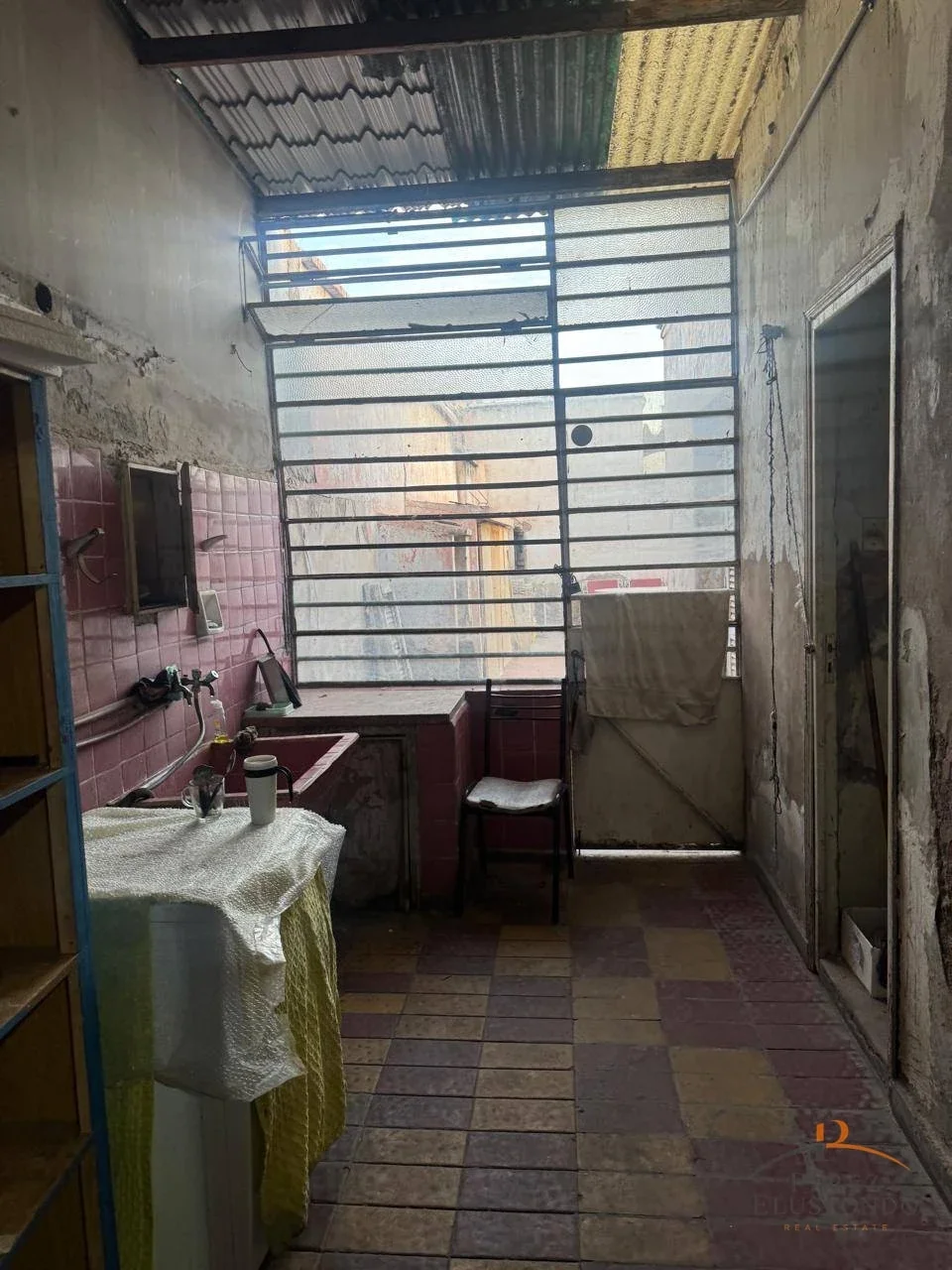 Casa en venta c/ cochera en Otros barrios - Imagen 5