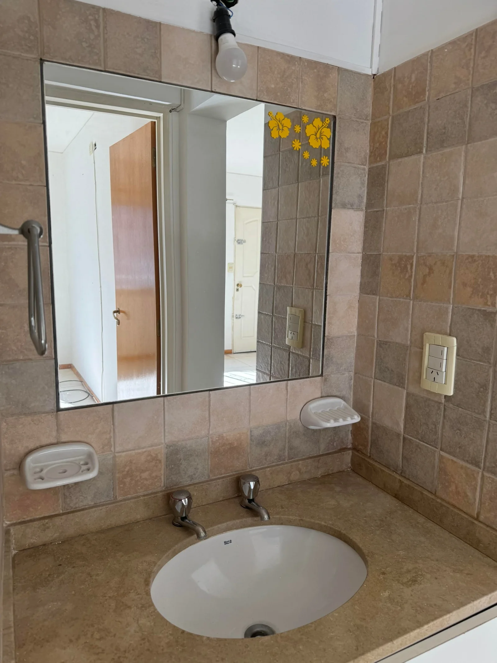 Departamento en alquiler de 1 dorm en Godoy Cruz - Imagen 1