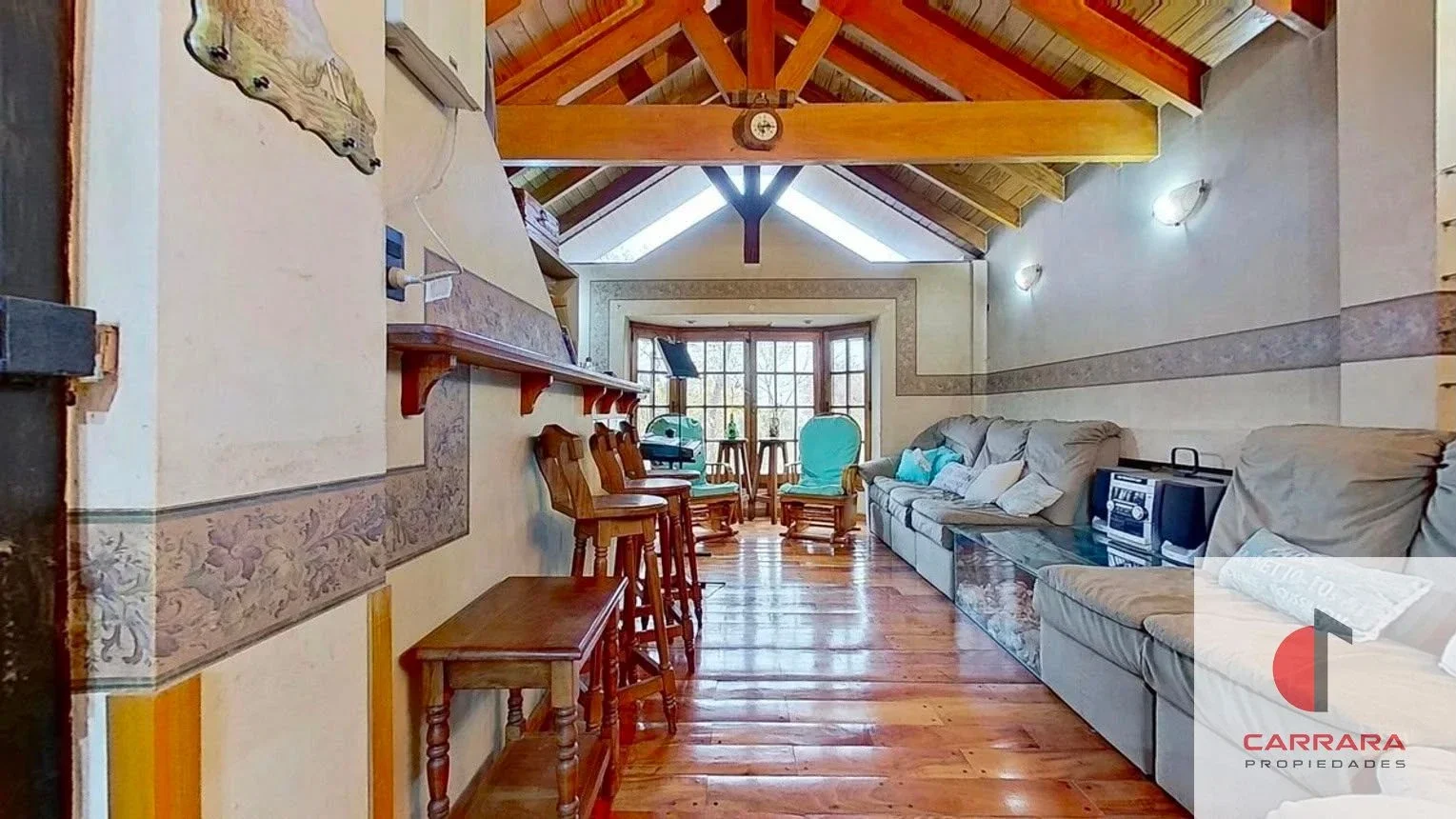 Venta de casa 4 ambientes con cochera y fondo + dpto 2 ambientes en Aldo Bonzi - Imagen 2