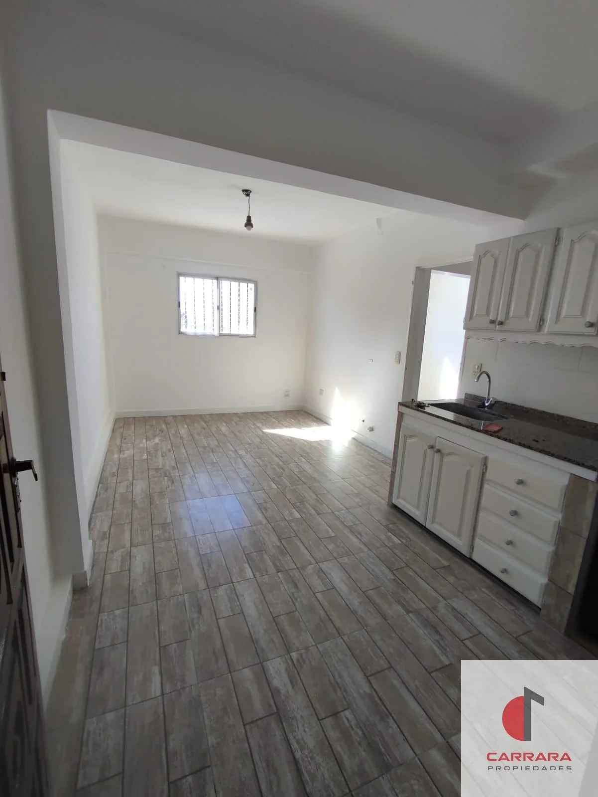 Departamento en alquiler de 2 dormitorios en La Tablada - Imagen 1