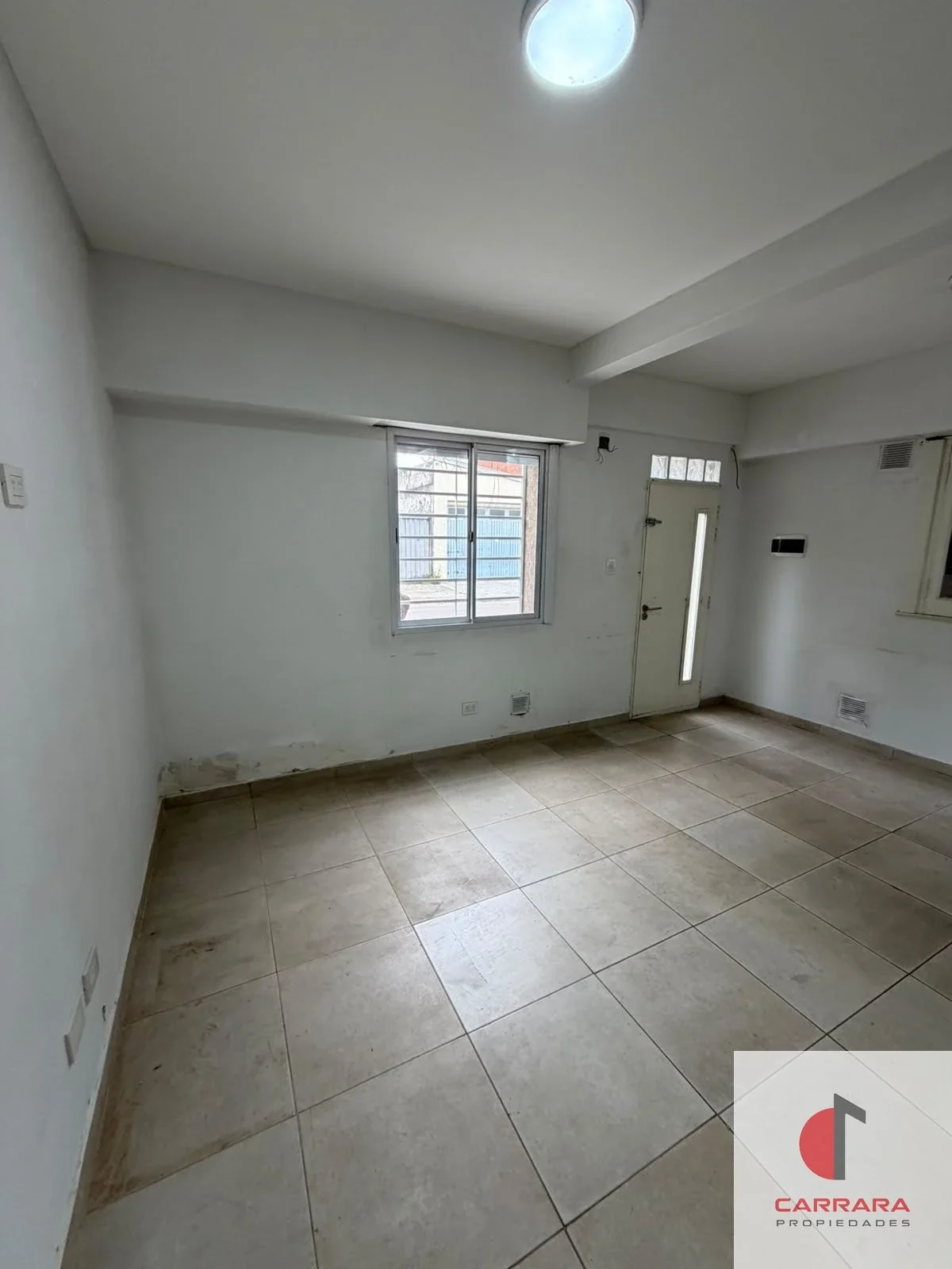 Alquiler departamento tipo casa  2 ambientes en Villa Madero - Imagen 4