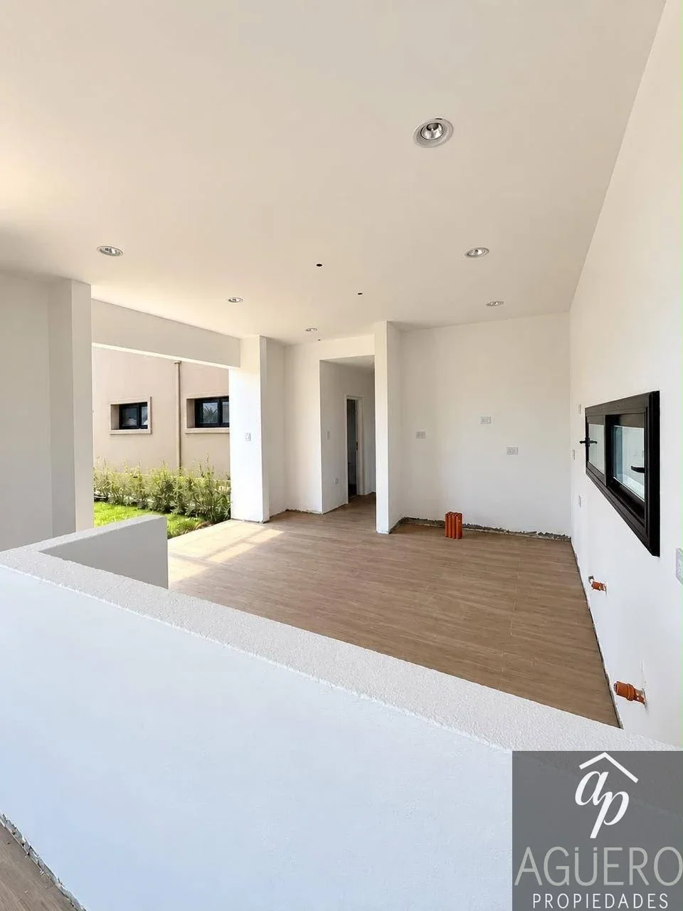 Casa en venta c/ cochera en Jardines de San Lorenzo - Imagen 4