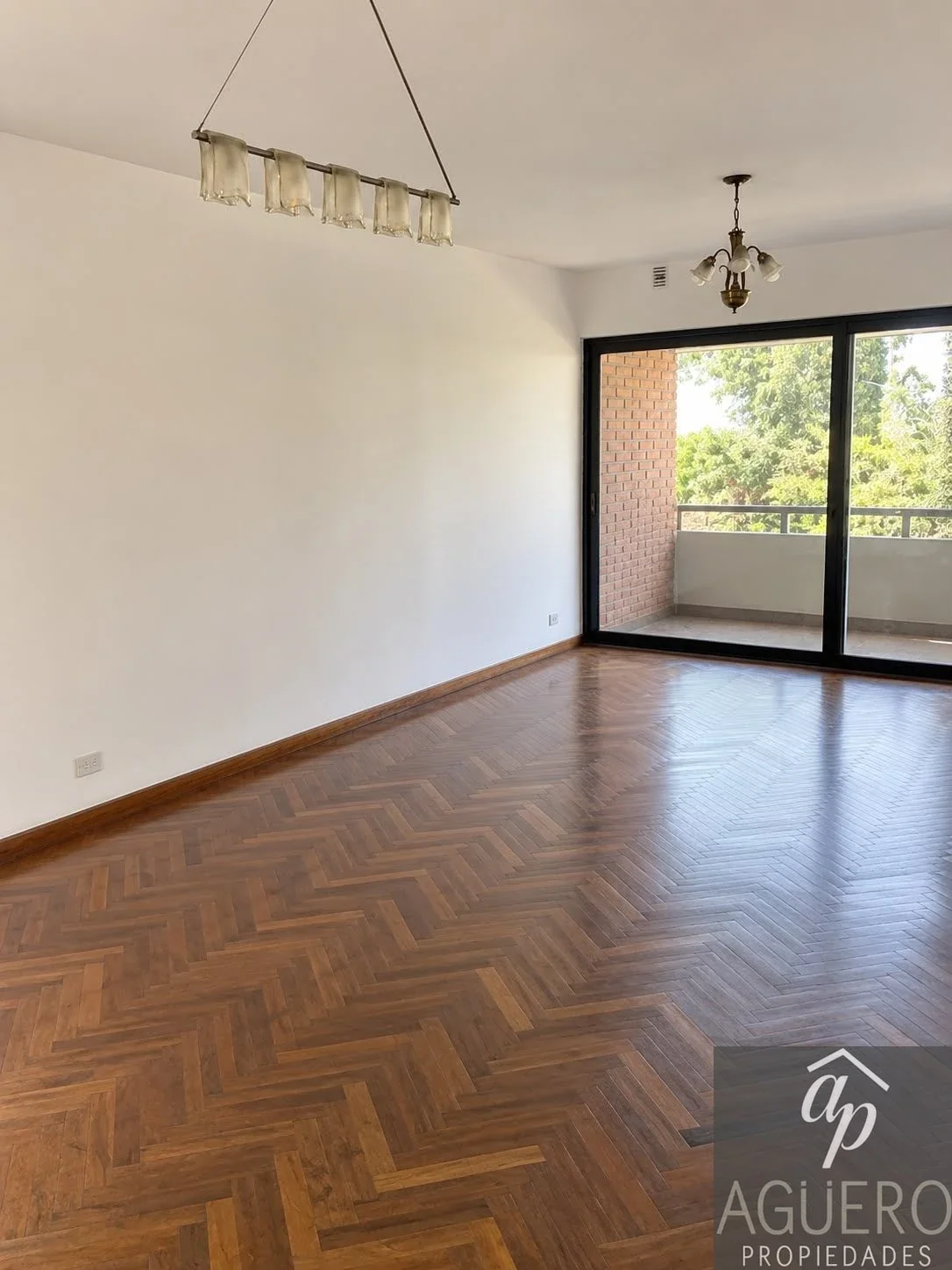 Departamento en venta c/ cochera en Centro - Imagen 3
