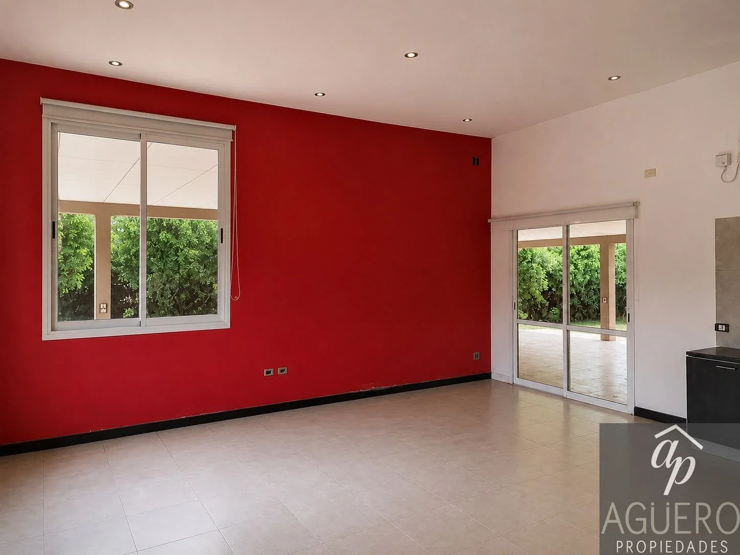 Casa en alquiler c/ cochera en San Lorenzo Chico - Imagen 3