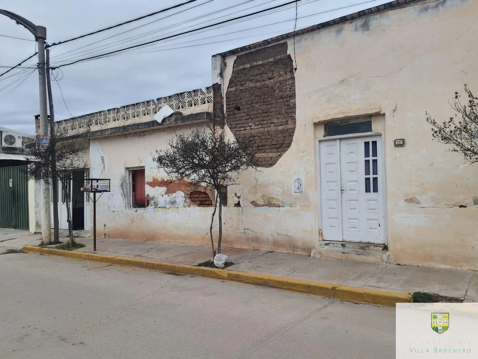 Venta de casa a 30 mtr de la Plaza, ZONA COMERCIAL, Villa Cura Brochero K160CB - Imagen 2