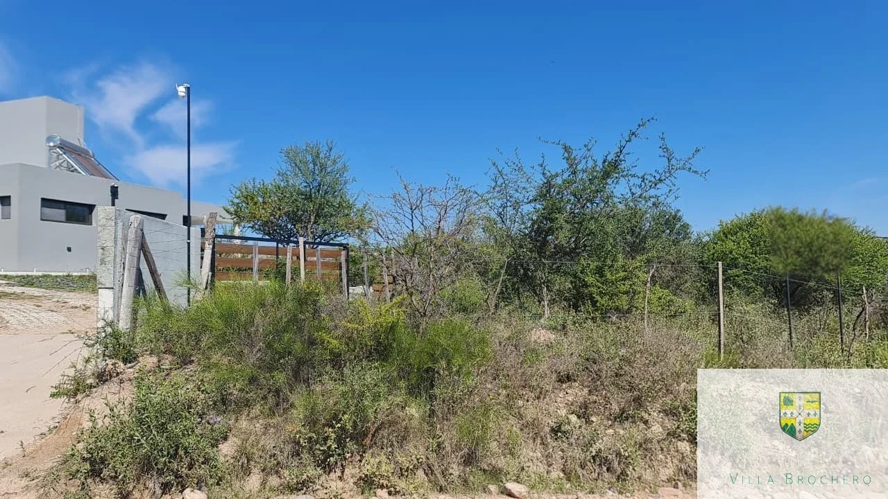 Venta de lote / terreno con 1885.44m2 en Villa Cura Brochero T191CB - Imagen 2