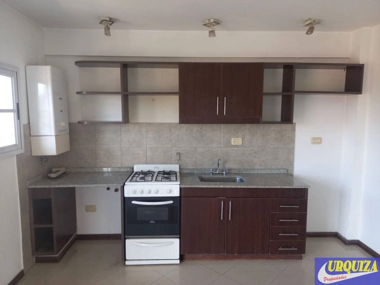 Departamento en alquiler de 1 dormitorio c/ cochera en Haedo - Imagen 4