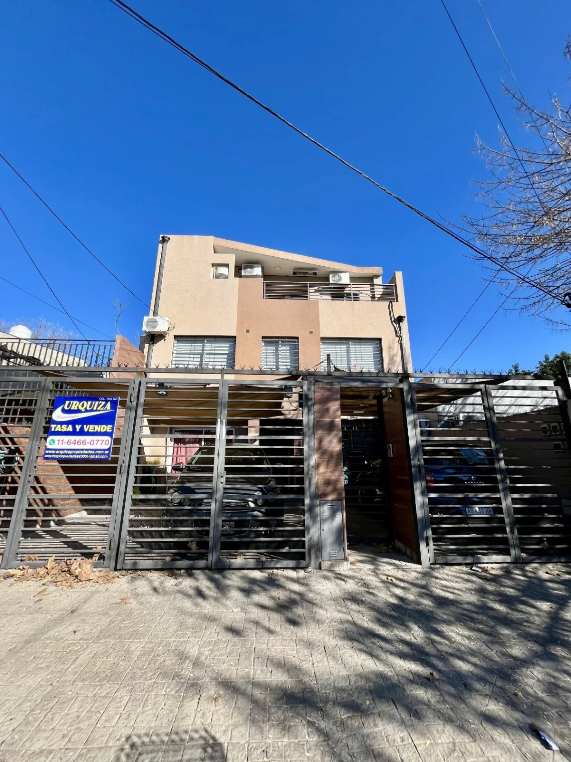 Departamento 3 ambientes en venta con cochera y patio en Ramos Mejía - Imagen 2