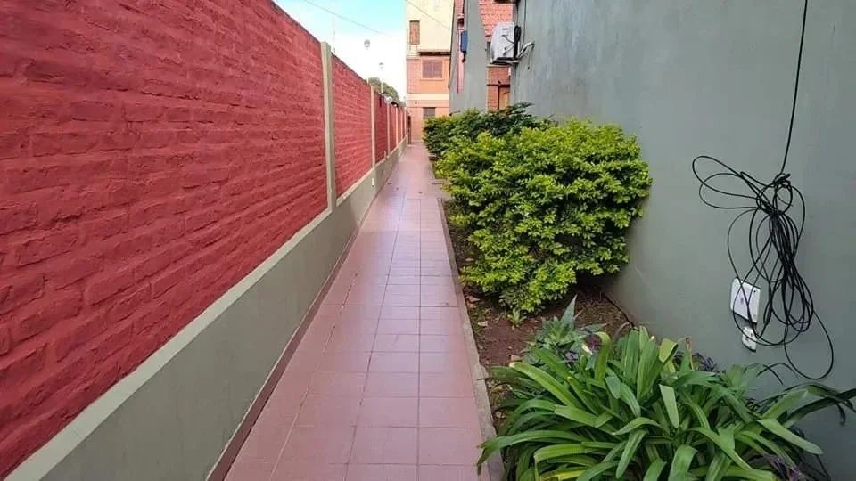 Dúplex 2 ambientes en alquiler con patio en Ramos Mejía - Imagen 2