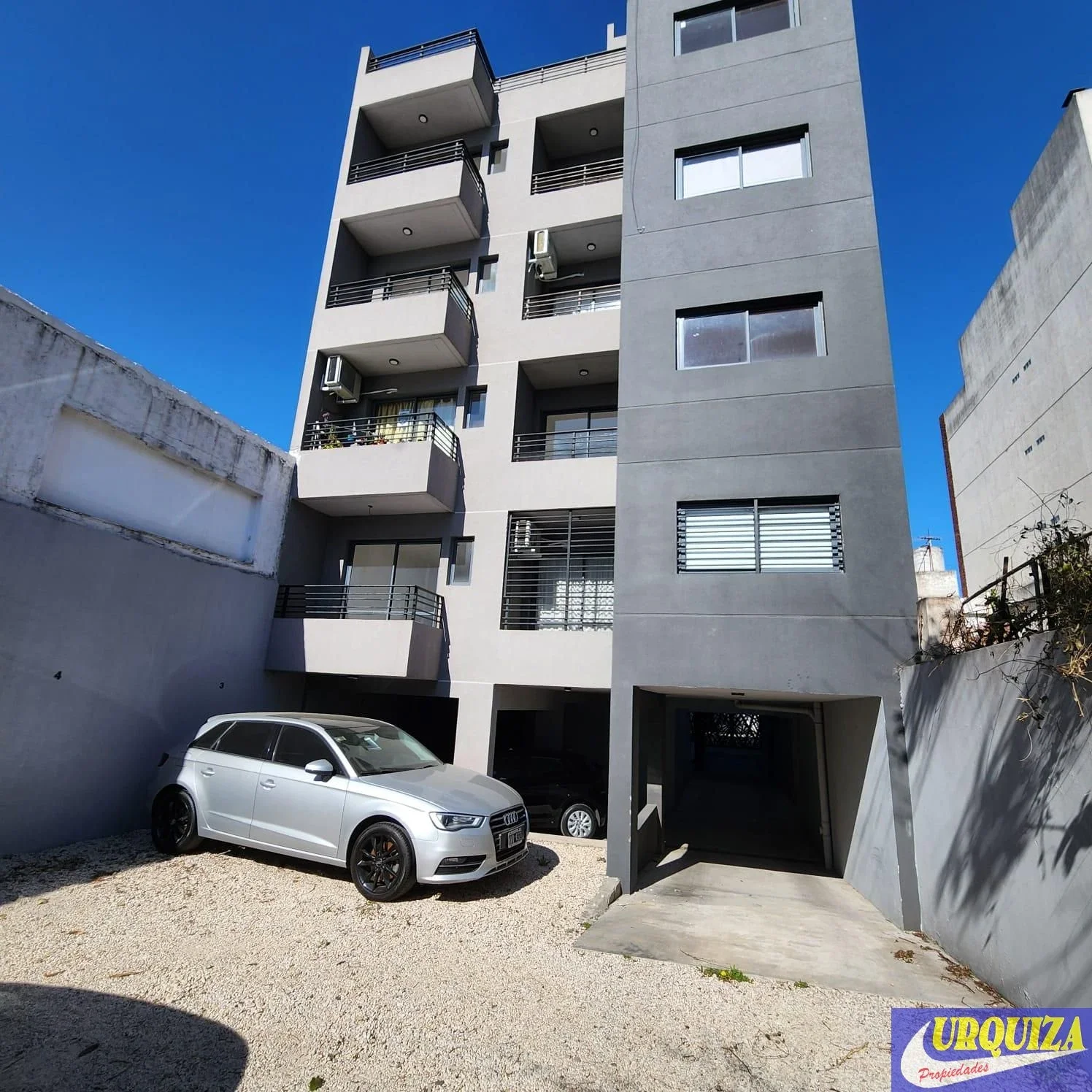 Departamento en alquiler de 1 dormitorio c/ cochera en Haedo - Imagen 2
