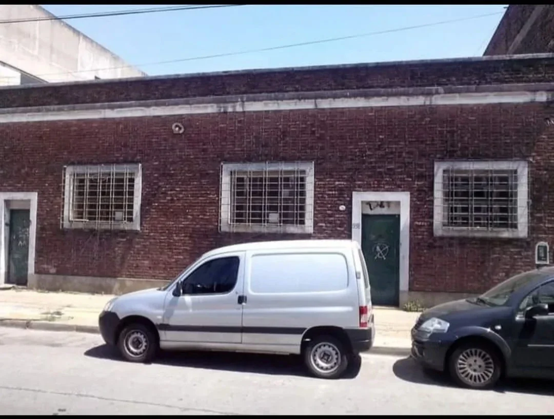 Galpón en alquiler de 500m2 ubicado en Ramos Mejía - Imagen 2