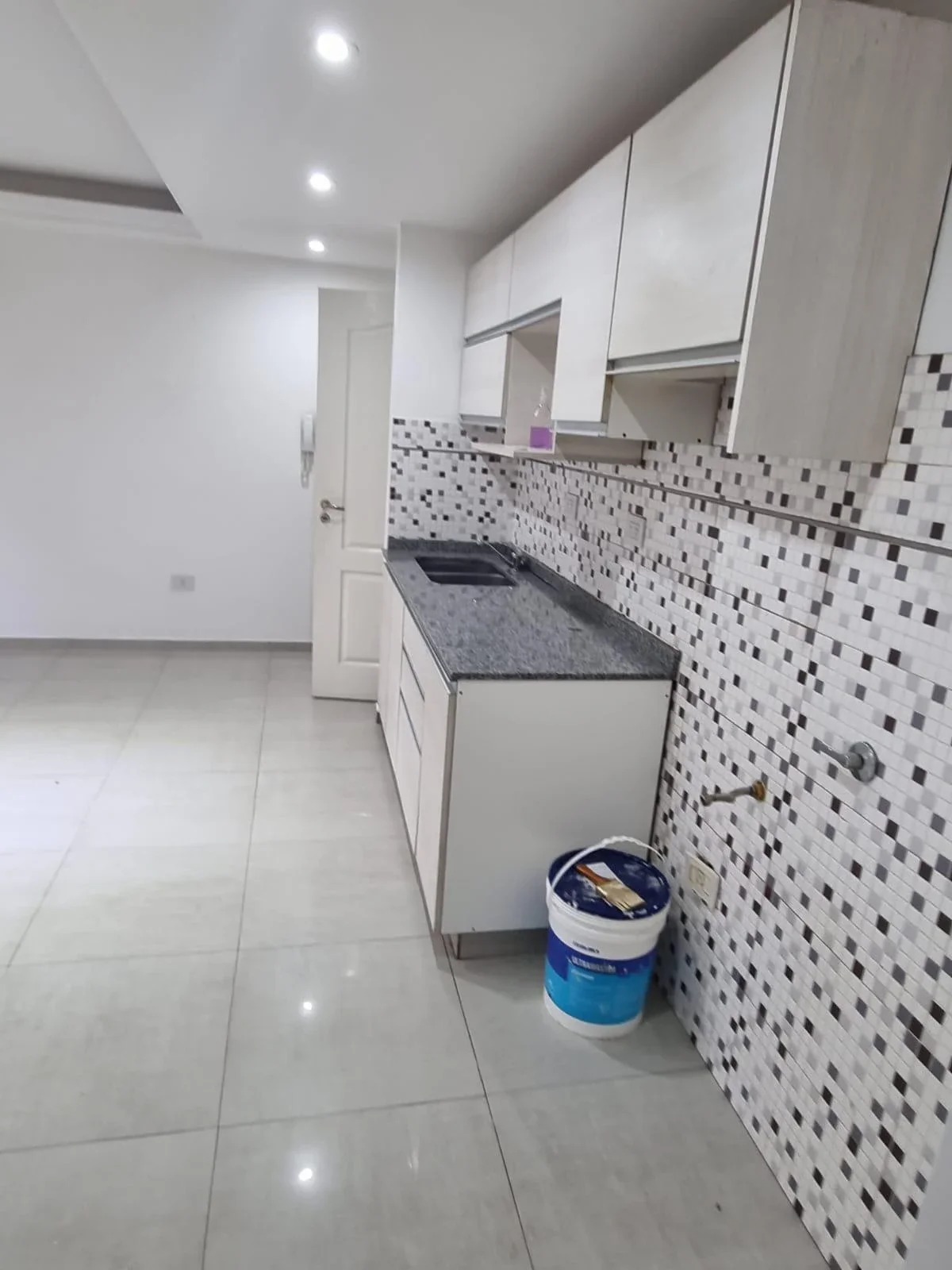Departamento 3 ambientes en alquiler con cochera en San Justo - Imagen 1
