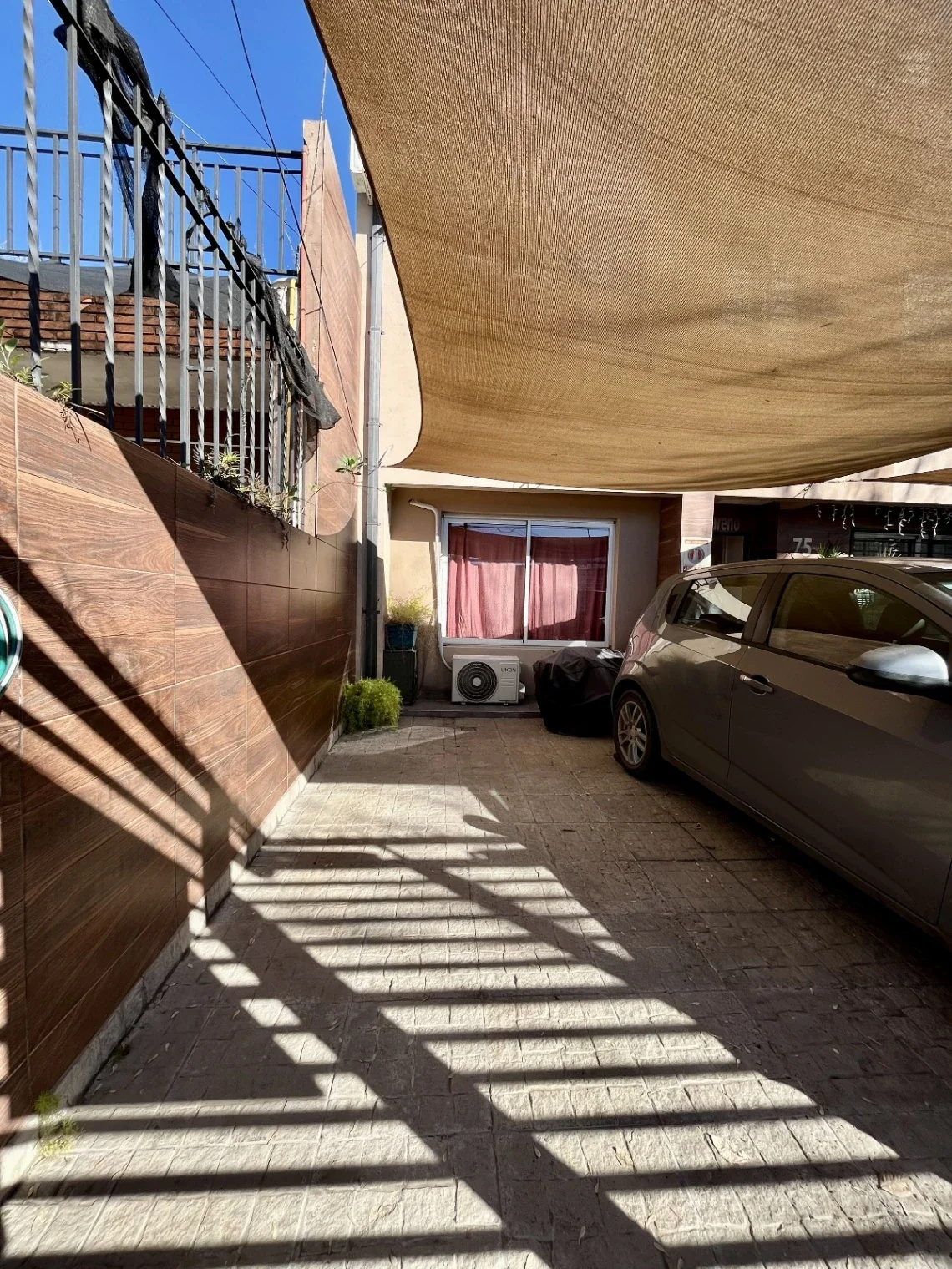 Departamento 3 ambientes en venta con cochera y patio en Ramos Mejía - Imagen 3