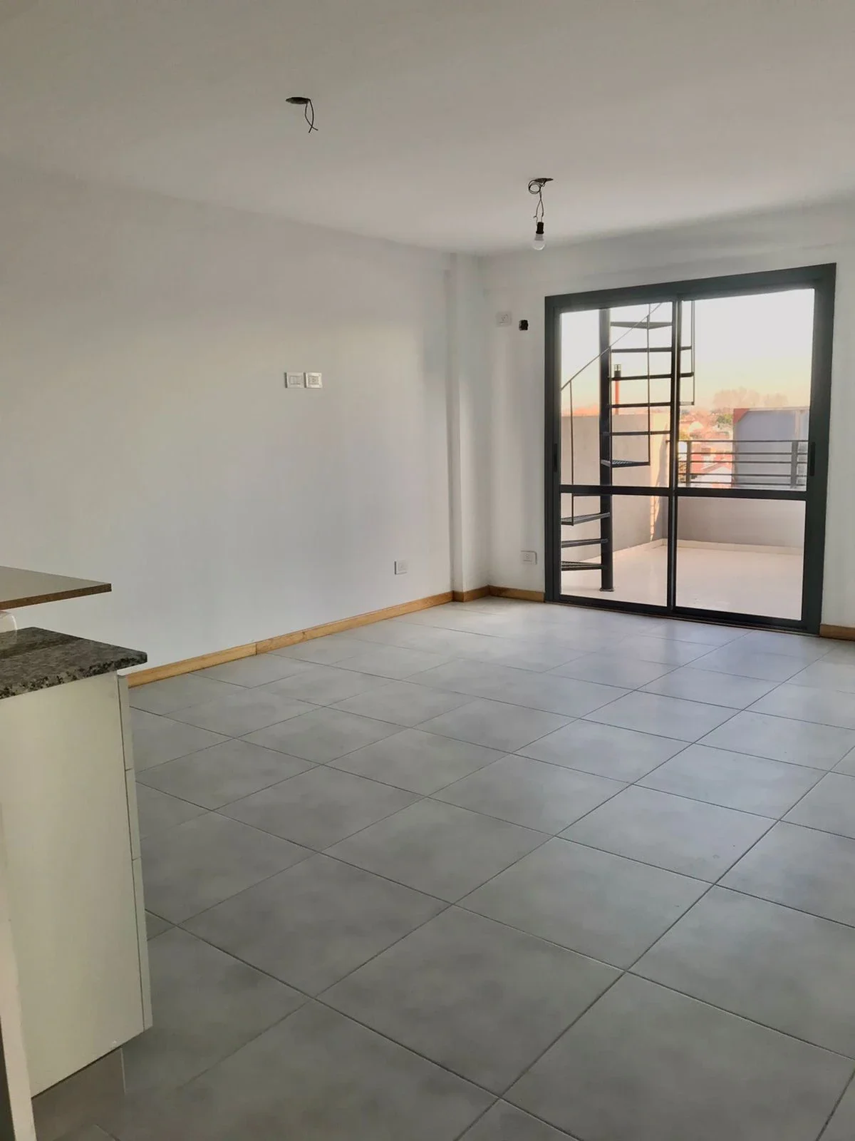 Departamento 3 ambientes en venta con cochera en Haedo - Imagen 4