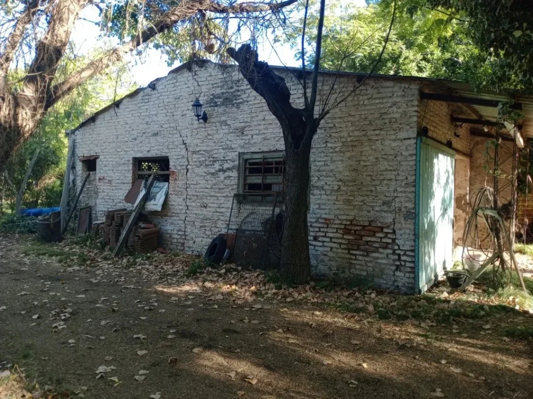 Casa quinta 4 amb en venta de 5996m2 ubicado en General Rodríguez - Imagen 2