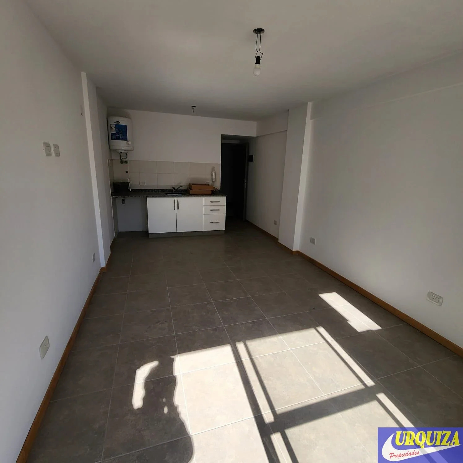 Departamento en alquiler de 1 dormitorio c/ cochera en Haedo - Imagen 4
