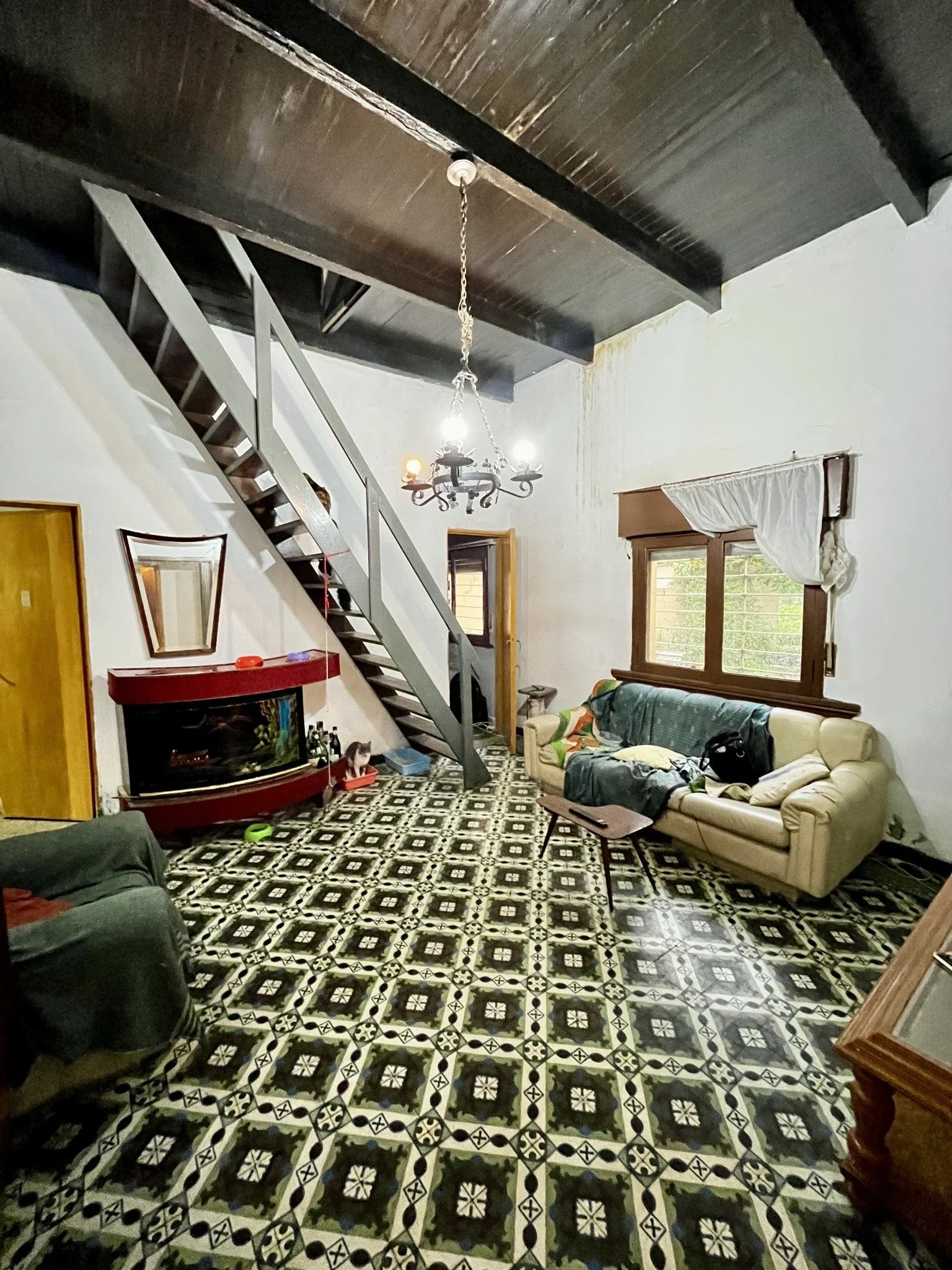 Casa en venta c/ cochera en Ramos Mejía - Imagen 1