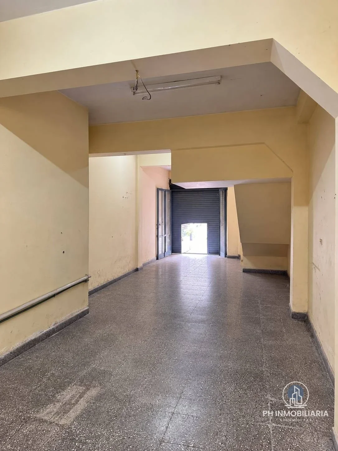 Local comercial en alquiler ubicado en Almirante Brown - Imagen 5