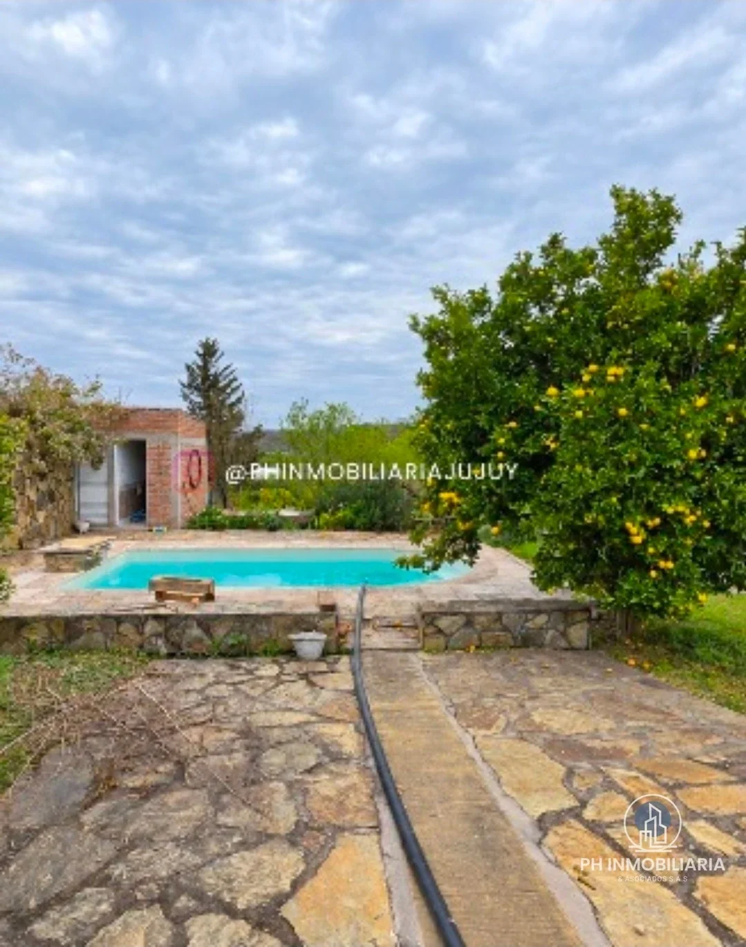Casa en venta c/ cochera en El Carmen - Imagen 4