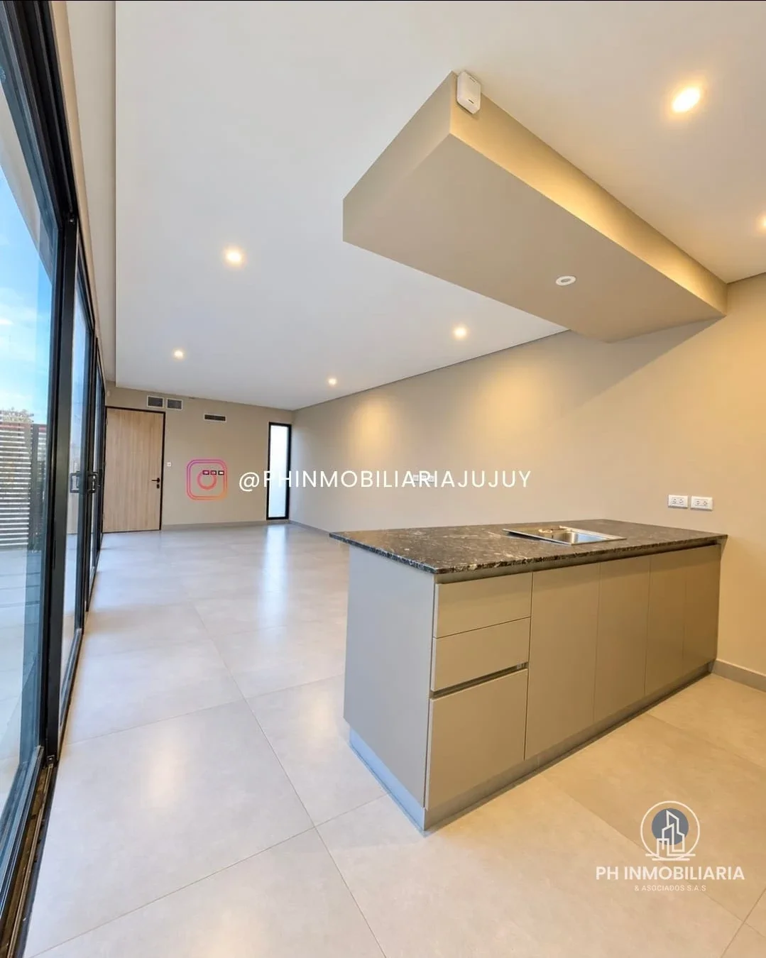 Casa en venta c/ cochera en Higuerillas - Imagen 3