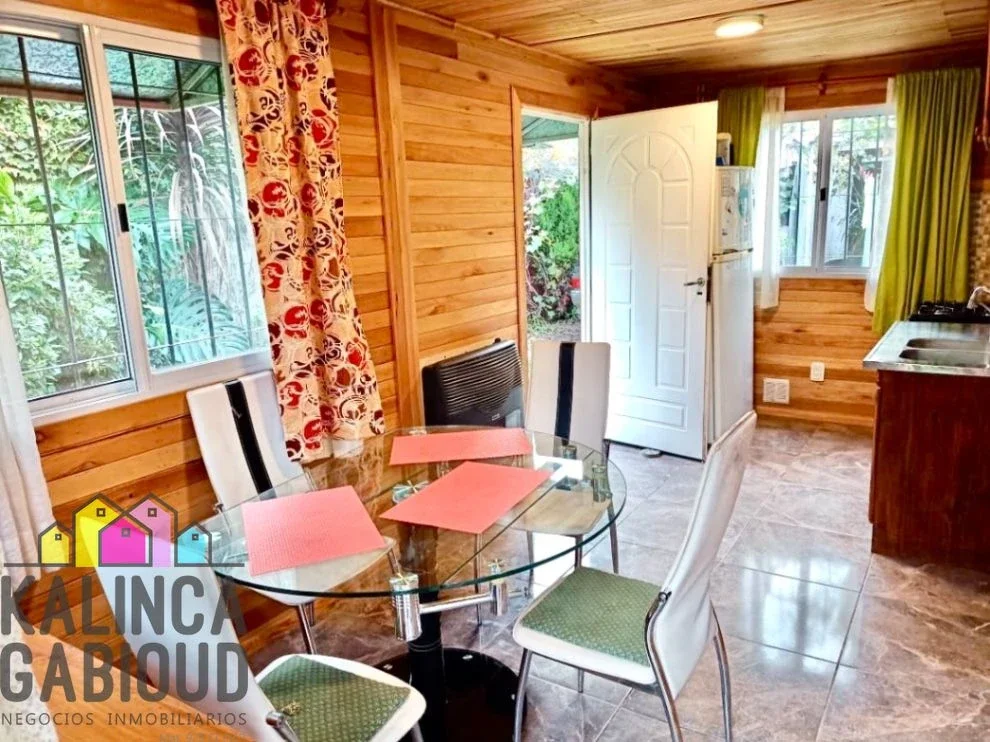 Casa en venta c/ cochera en San José - Imagen 1